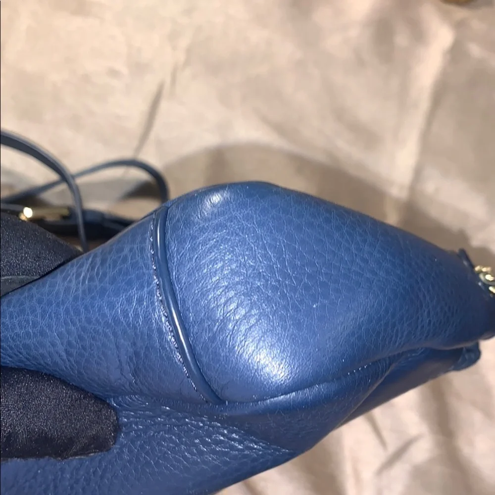 Tory Burch Blue Leather Crossbody Bag with Gold Chain EUC